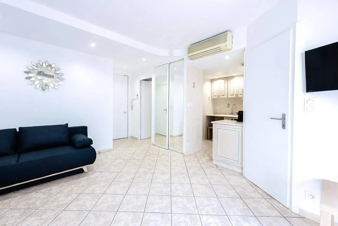 Apartment Le Maubourg - Cannes Terrasse Near Beaches France