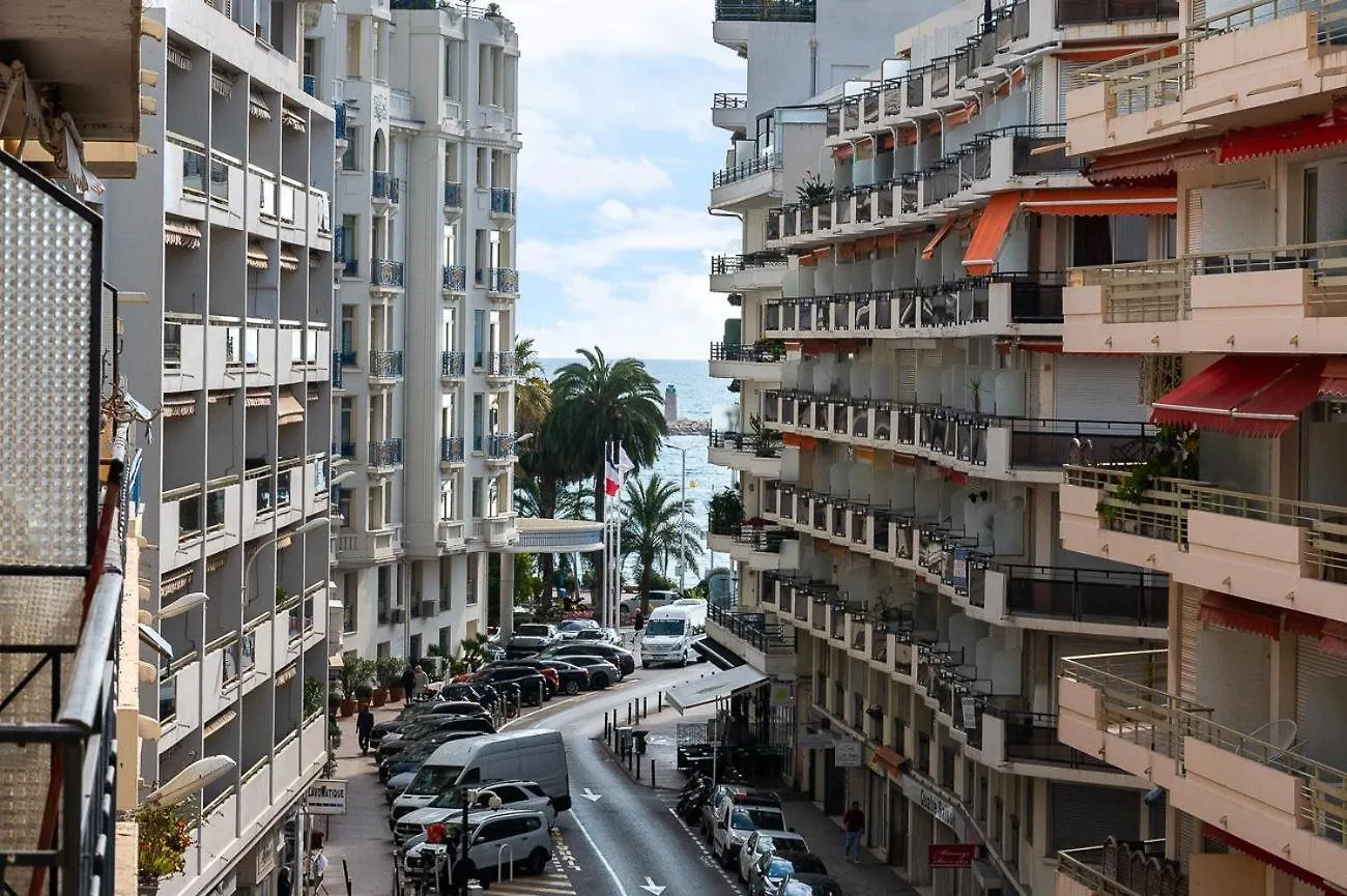 Apartment Le Maubourg - Cannes Terrasse Near Beaches